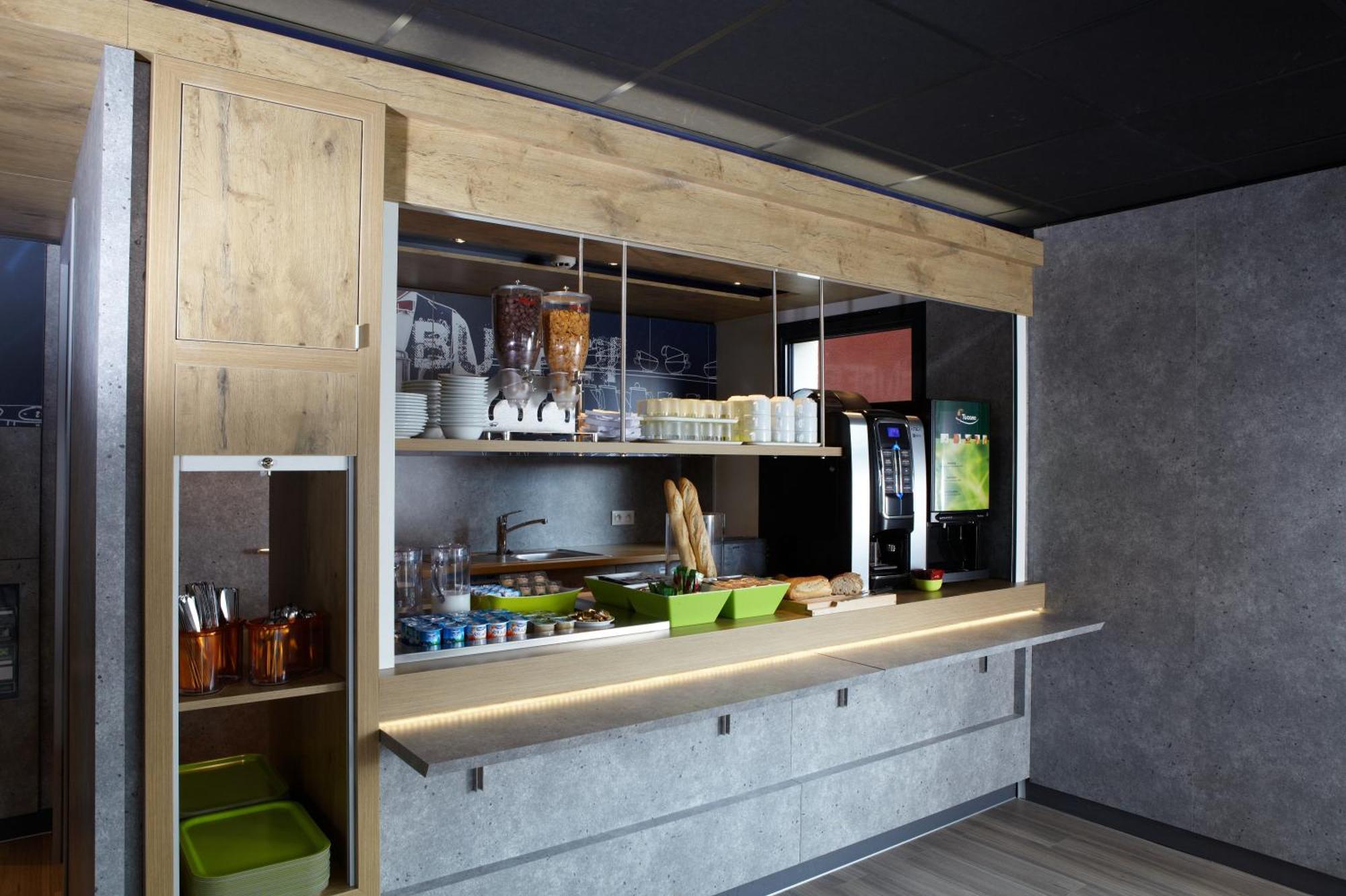 Ibis Budget Pontarlier Exterior foto