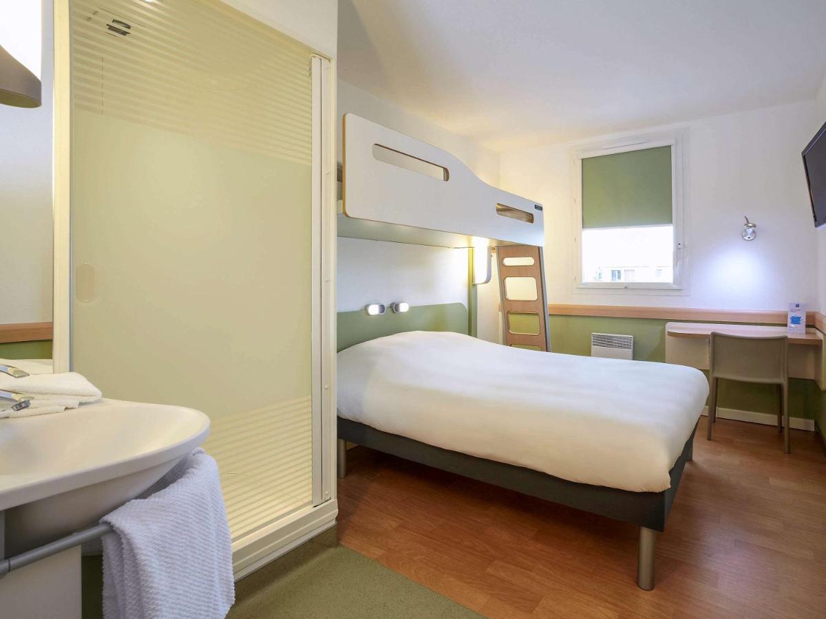Ibis Budget Pontarlier Exterior foto